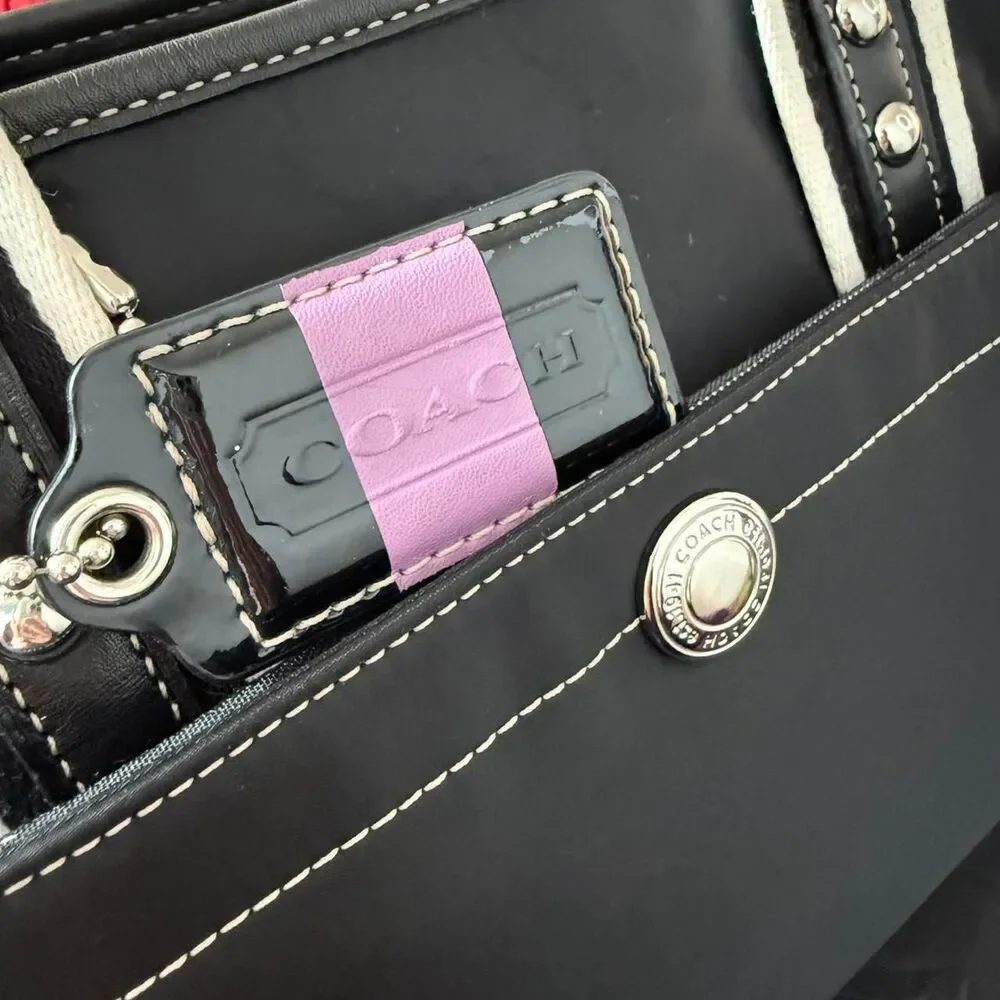Vintage Y2K Coach Hamptons Handbag M0694-F11993 Black Nylon with Lavender Trim